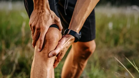 260324-colágeno-tipo-ii-com-cúrcuma-a-combinação-que-pode-salvar-as-suas-articulações